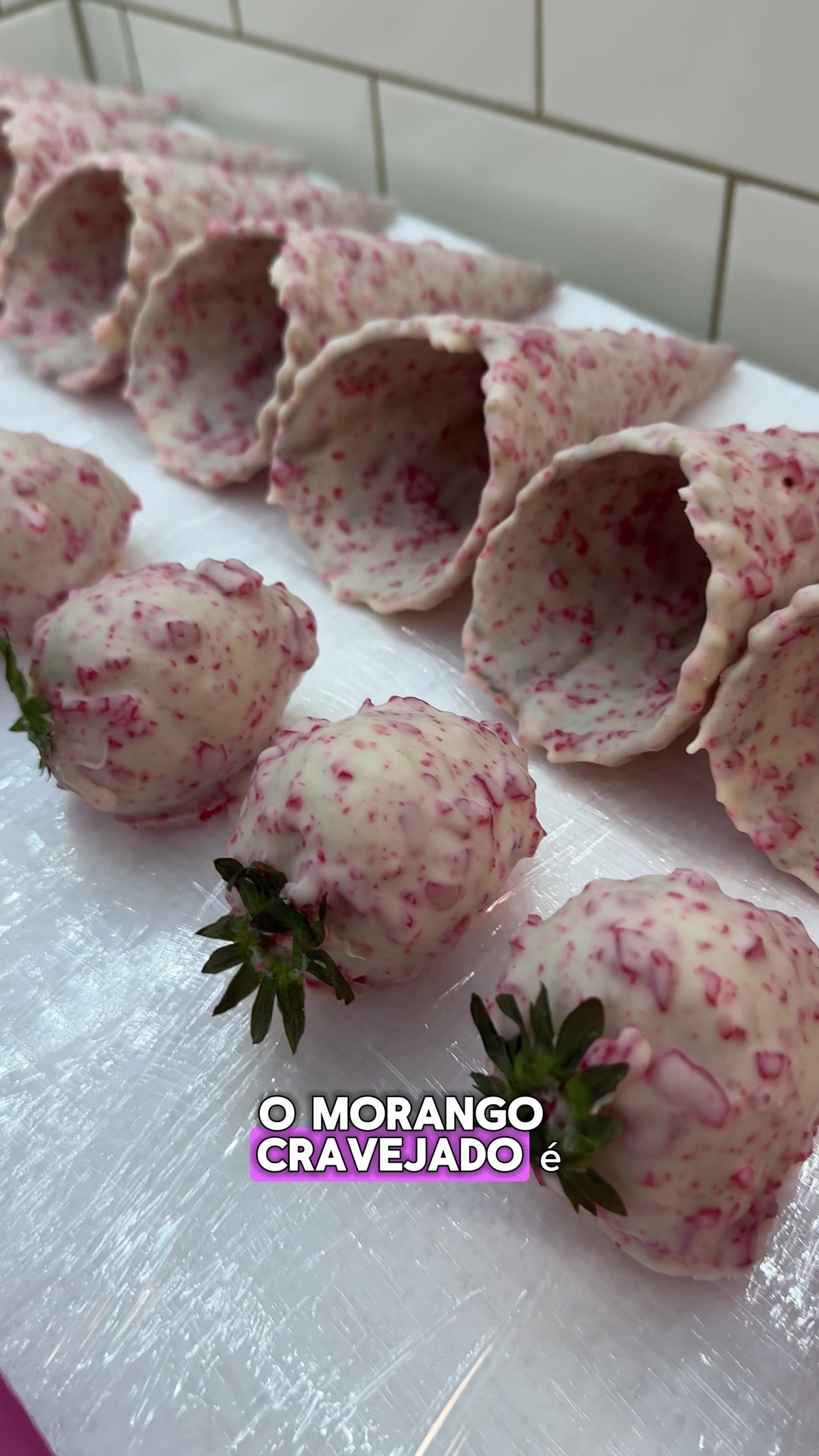 Capa do vídeo Cone cravejado para renda extra